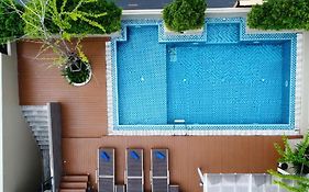 Tenn Ekamai Hotel Bangkok